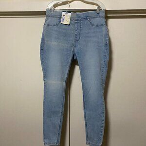 NWT - Terra & Sky, plus size, high rise, skinny jeans, size 0X (14W)